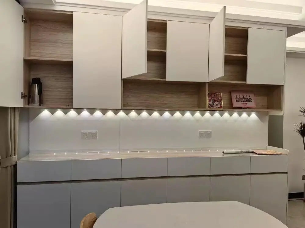 תאורת LED אלחוטית דקיקה עם חיישן תנועה